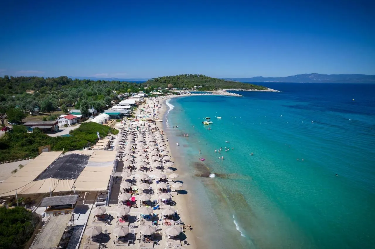 Igloo Beachfront Paliouri Luxury tent