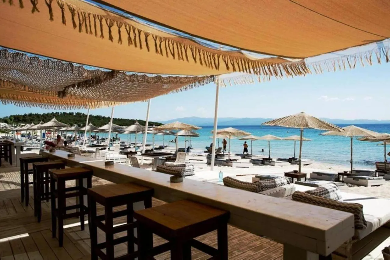 Luxury tent Igloo Beachfront Paliouri